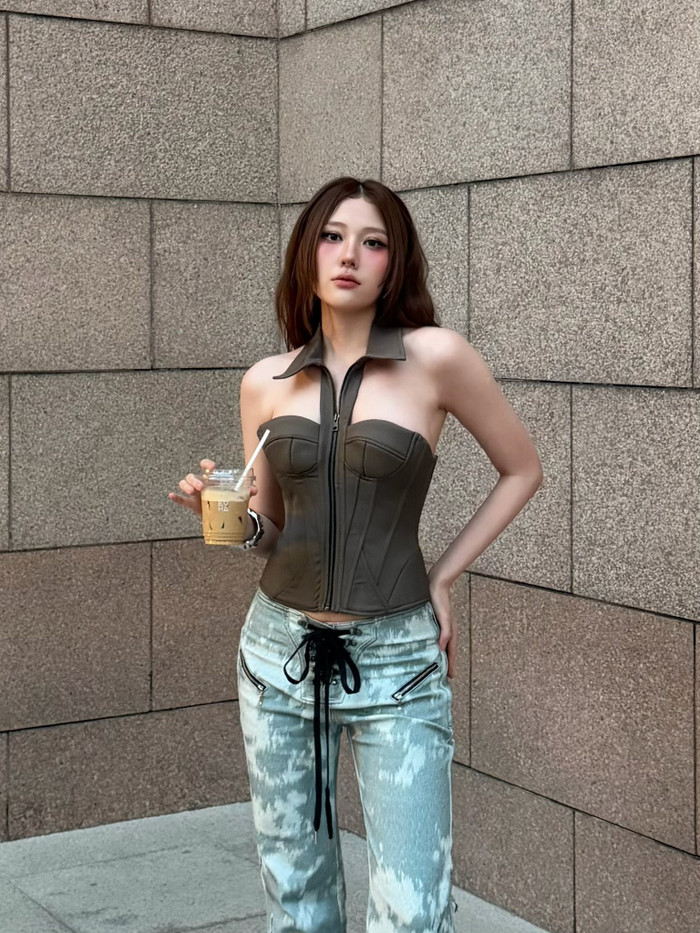 Vóc dáng quyến rũ của Uyển Ân khiến người hâm mộ 'đứng ngồi không yên' &nbsp;(Ảnh: FBNV).