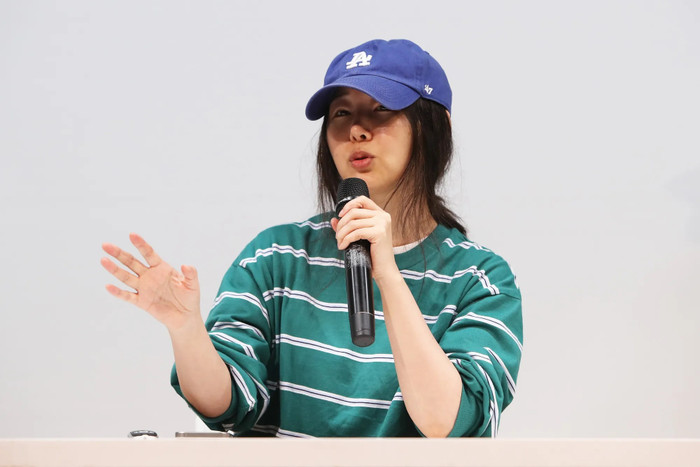 Min Hee Jin tổ chức họp báo lần thứ 4 Ảnh 4