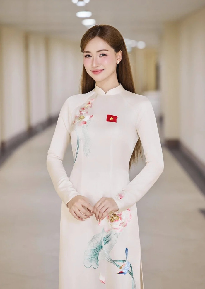 Hoà Minzy- người con của Bắc Ninh - mảnh đất với nhiều món đặc sản nức tiếng xứ Kinh Bắc.