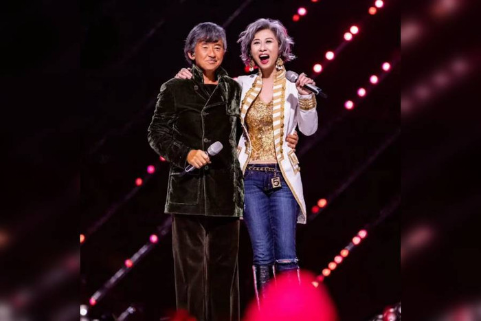 Nữ ca sĩ 'giật chồng' ân nhân giúp đỡ mình rồi làm vợ chính, cái kết 30 năm sau gây bất ngờ Ảnh 8