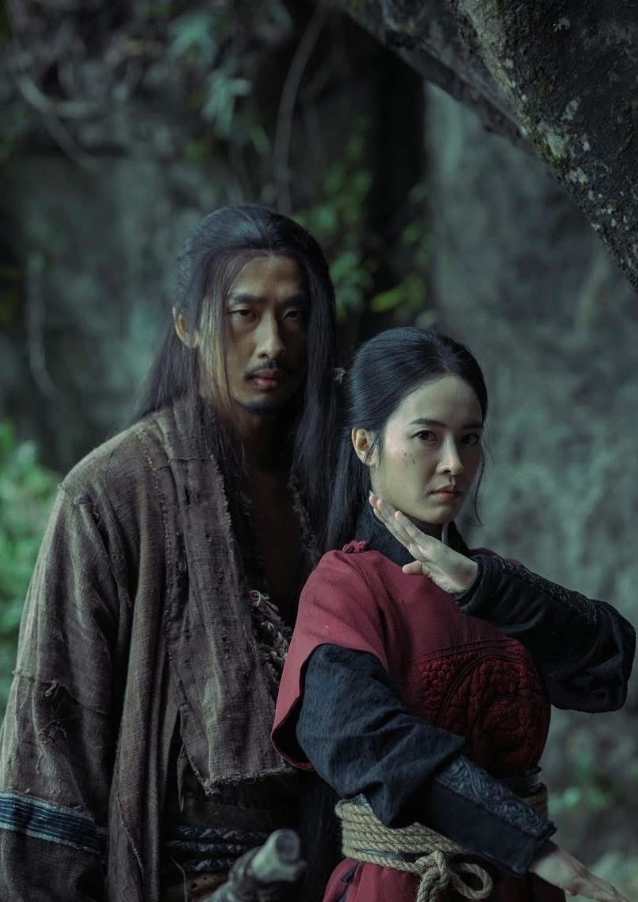 Tuấn Trần lần đầu gánh vai chính trong dự án huyền sử - hành động quy mô lớn