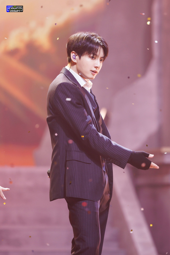 Jungkook muốn 'thoát kén'? Ảnh 3