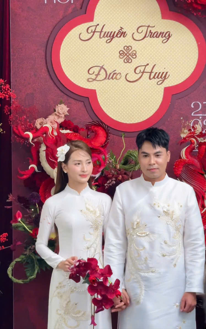 MC Huyền Trang đẹp dịu dàng trong ngày về chung một nhà với cầu thủ Đức Huy. Ảnh: Nguyen Minh Phuong