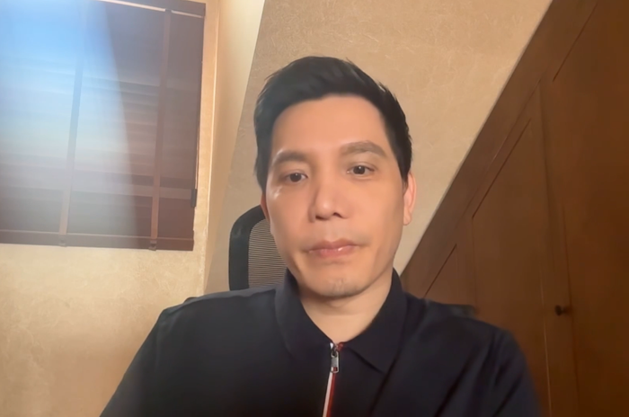 Đạo diễn Minh Beta đăng tải đoạn clip dài gần 3 phút để trực tiếp phản hồi những ý kiến tranh cãi về Mùi Phở.&nbsp;