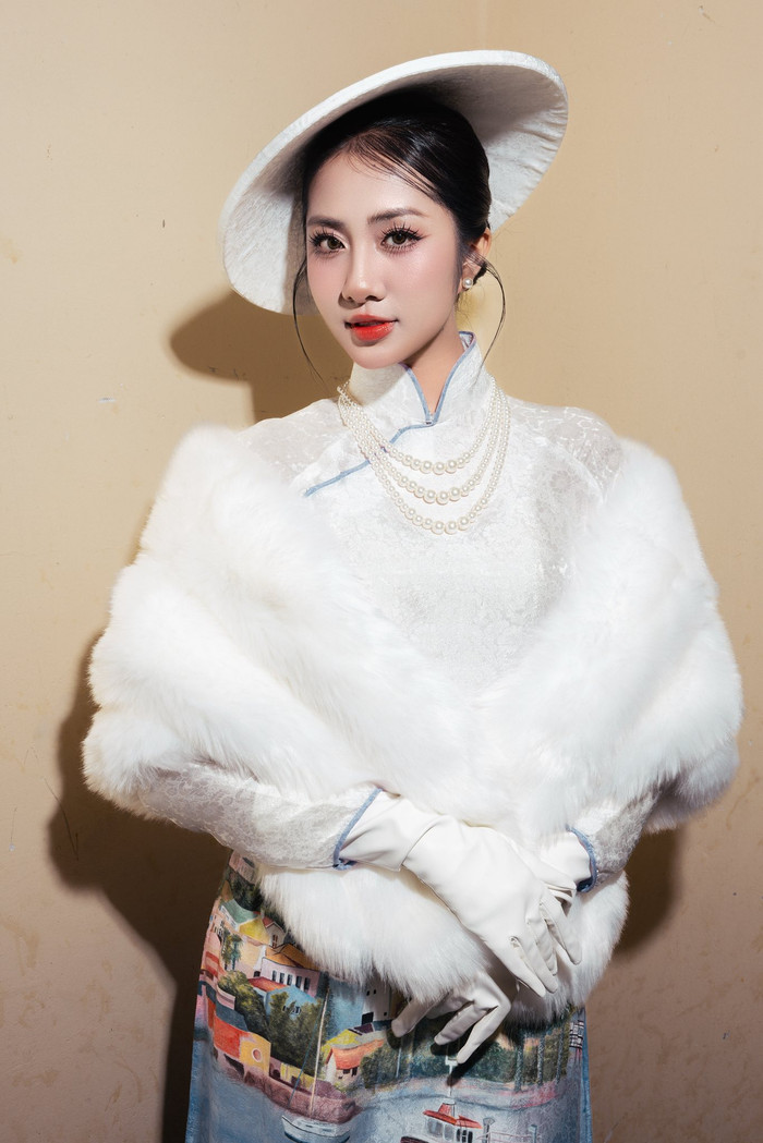 Hà Trúc Linh duy trì phong độ thời trang ổn định sau gần 2 năm đăng quang. Ảnh: FBNV