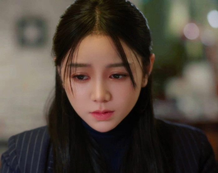 Trong phim, Quỳnh Kool vào vai cô giáo Thương (Ảnh: NSX).