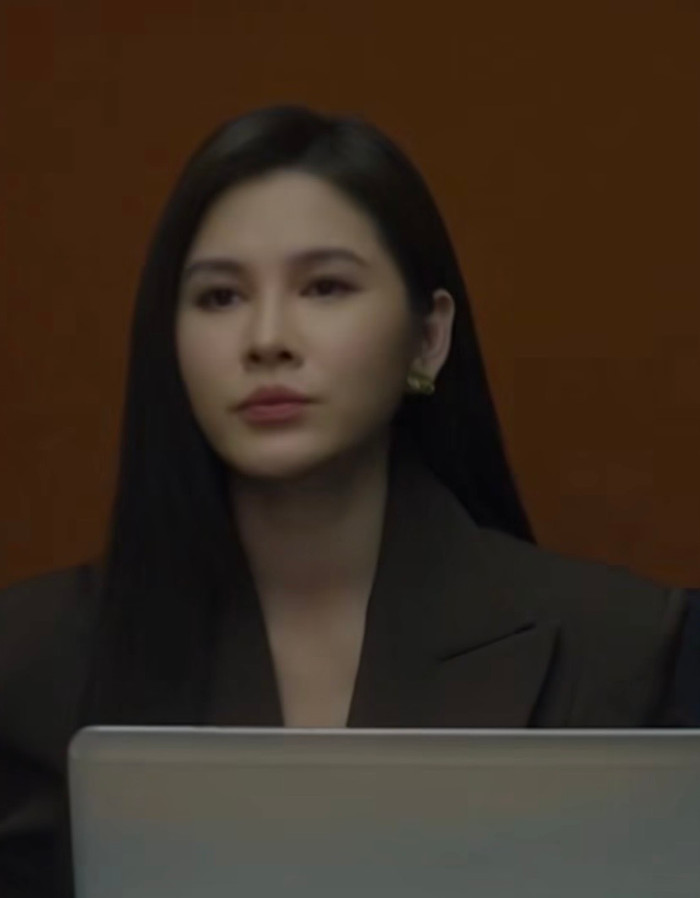 Những hình ảnh đầu tiên của Vũ Thu Hoài trong Bước chân vào đời (Ảnh: NSX).