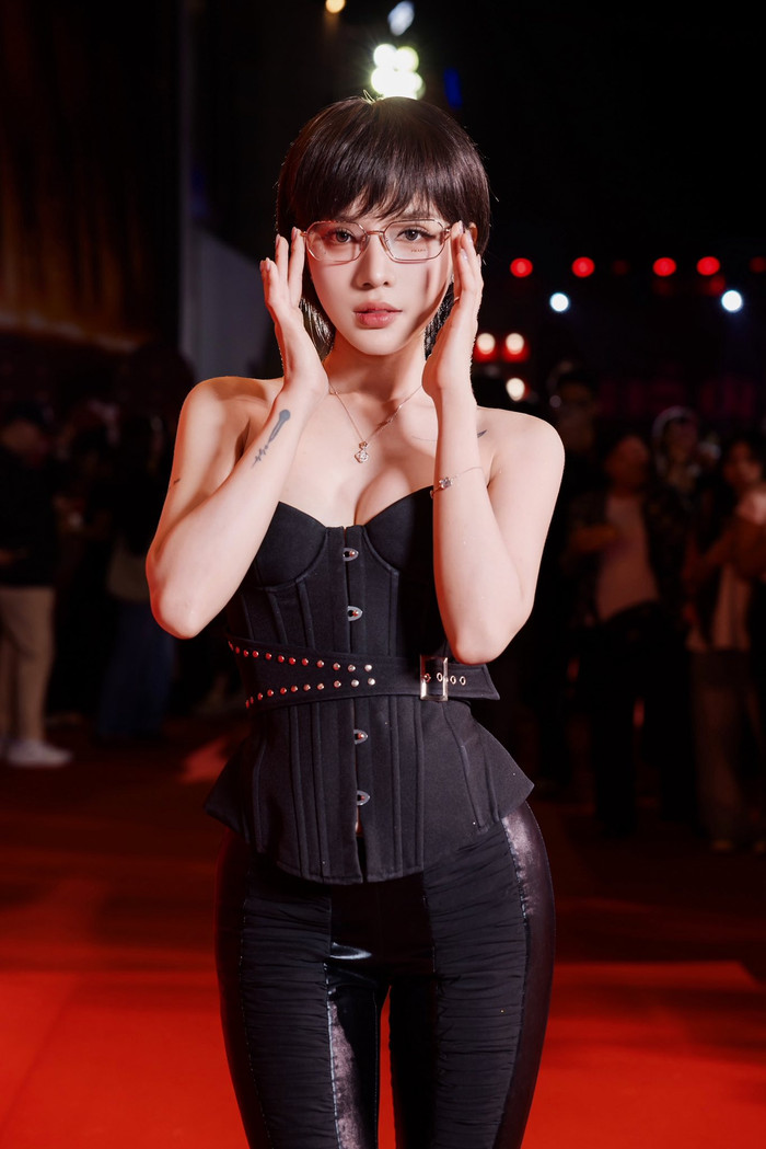 Đông đảo giả đều mong đợi màn thể hiện của LyLy trong những dự án phim tiếp theo. Ảnh: FBNV