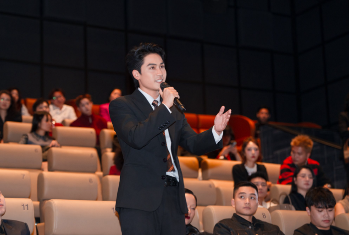 Võ Điền Gia Huy thừa nhận 'tiếc hùi hụi' khi lỡ mất vai diễn trong Thỏ Ơi!!