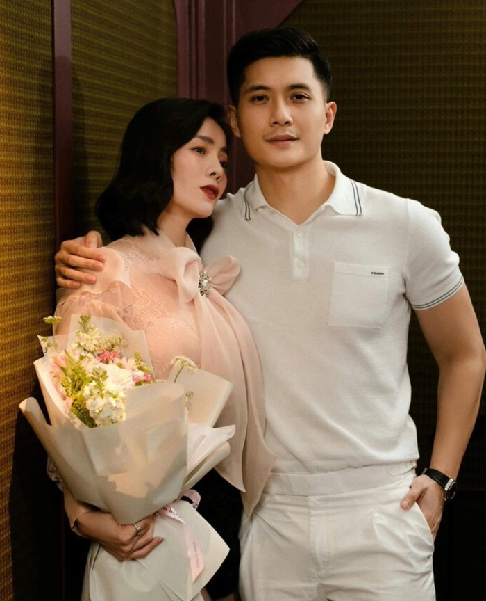 Lệ Quyên giờ đây đang có một khởi đầu mới và tận hưởng hạnh phúc bên cạnh bạn trai Lâm Bảo Châu.