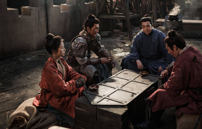 Thái Bình Niên là bộ chính kịch lịch sử gây chú ý nhờ góc nhìn nhân văn và chiều sâu thời cuộc