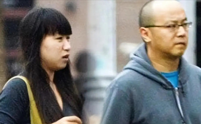 Nam ca sĩ nổi tiếng một thời giờ sống cảnh bần cùng, béo phì không thể nhận ra Ảnh 4