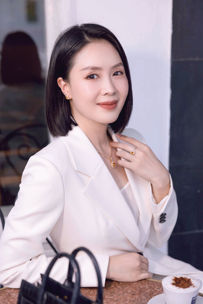 Vai diễn của Hồng Diễm trong phim Lằn ranh đã nhận được nhiều phản hồi tích cực từ phía khán giả. Ảnh: FBNV