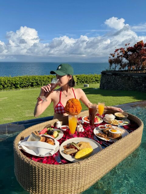 Nữ ca sĩ 'gây sốt' với loạt ảnh bikini khi đi nghỉ dưỡng, nhan sắc đẳng cấp nhất nhì showbiz Ảnh 3