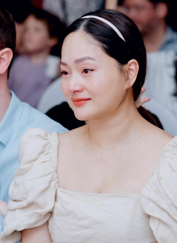 Lan Phương trong giai đoạn 2025 khiến khán giả không khỏi lo lắng khi nữ diễn viên gần như rút lui khỏi ánh đèn sân khấu để chữa lành sau biến cố hôn nhân và trầm cảm sau sinh