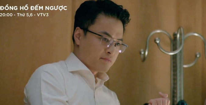 Tạo hình nhân vật Khang do Hồng Đăng thủ vai, mang màu sắc phản diện và đời sống phức tạp trong Đồng Hồ Đếm Ngược.