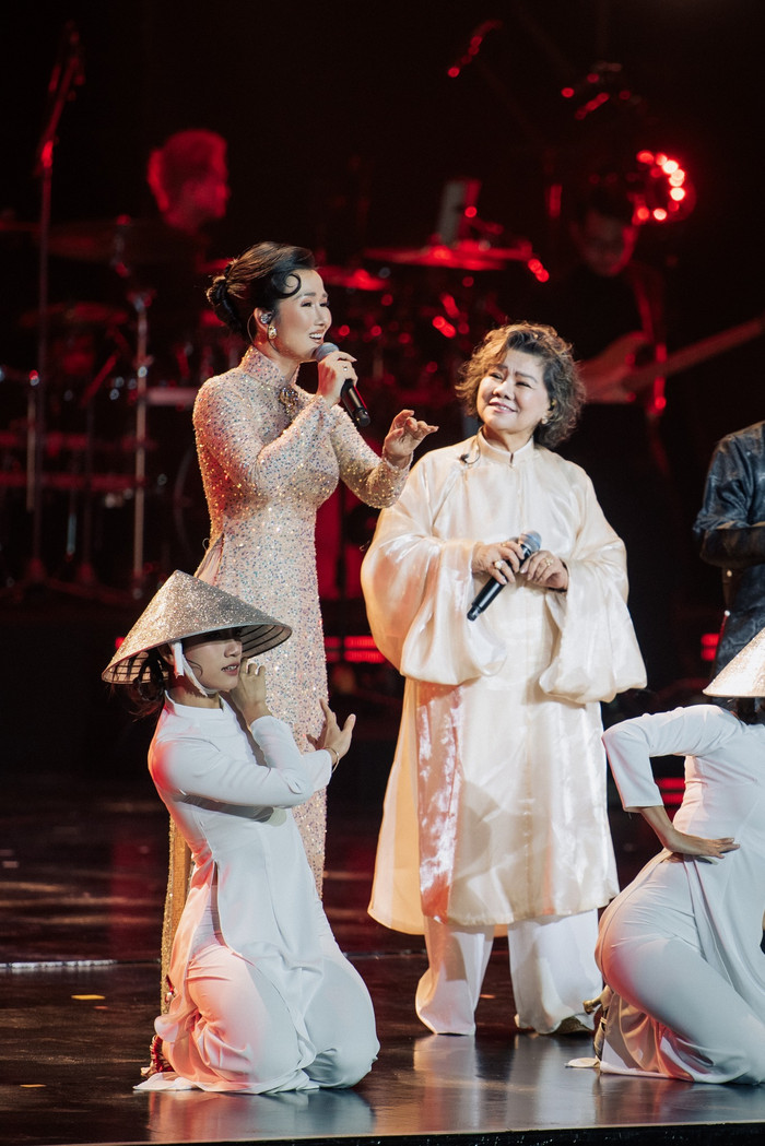 Khán giả phản ứng mạnh khi Võ Hạ Trâm thay thế Phương Mỹ Chi Ảnh 3