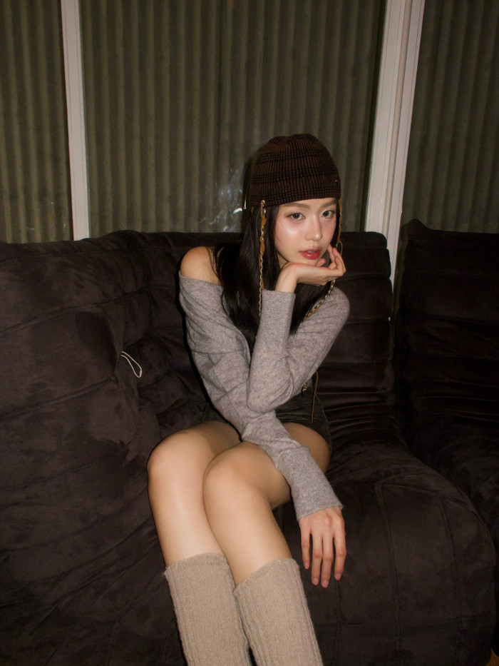 Hình ảnh đời thường trẻ trung, cá tính của nàng hậu Gen Z.