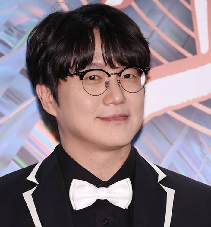 Nam ca sĩ Sung Si Kyung là một trong những cái tên hàng đầu trong làng nhạc ballad Hàn Quốc.