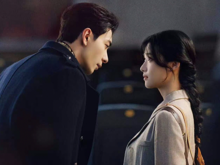 Trần Tinh Húc và Lư Dục Hiểu trong phim ngôn tình hiện đại Yết Hí