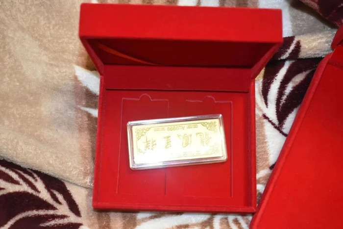 Đi dự đám cưới bạn thân, người đàn ông thực hiện hành vi đáng xấu hổ Ảnh 1