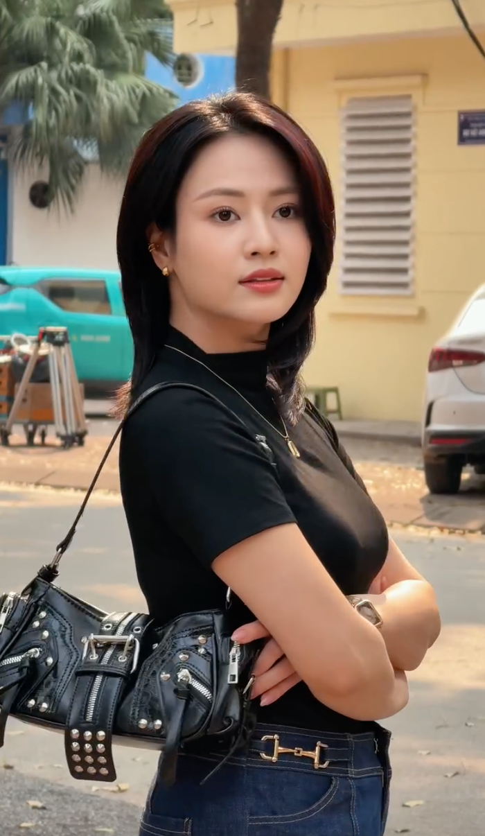 Diện mạo mới của Việt Hoa có phần cá tính và năng động hơn (Ảnh: Chụp màn hình).