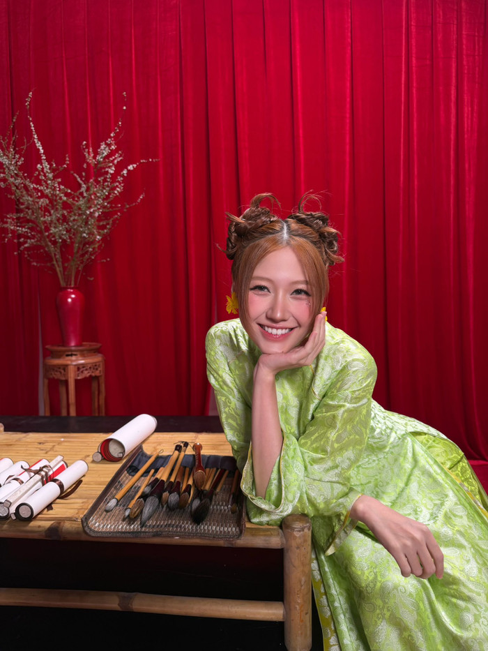 Uyển Ân vẫn được ghi nhận là gương mặt trẻ có sự cố gắng trong diễn xuất và hiện đang nhận được nhiều sự chú ý từ khán giả (Ảnh: FBNV).