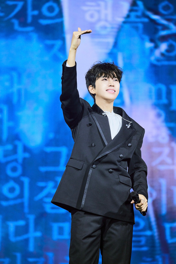 Hành trình 6 năm của Lim Young Woong: Từ hiện tượng truyền hình đến 'ông hoàng nhạc Trot' Ảnh 1