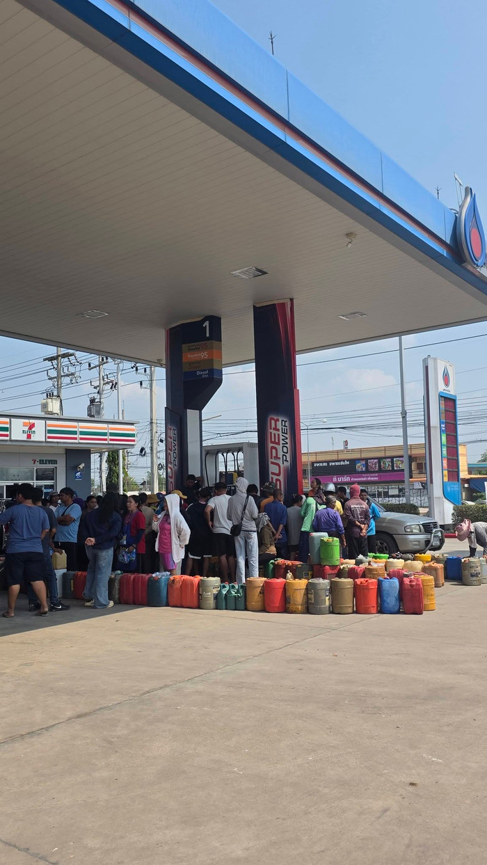 Hàng loạt cây xăng tại Thái Lan 'thất thủ', cạn kiệt nguồn cung cấp Ảnh 3