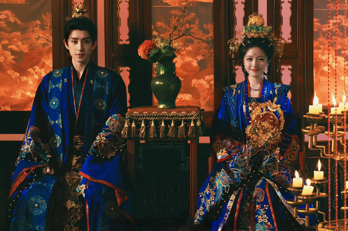 Bộ phim phá án cổ trang do Lý Lan Địch và Ngao Thụy Bằng đóng chính. Nội dung xoay quanh Thẩm Hoản - người phải giả danh thân phận khác để điều tra lại vụ án oan khiến cả gia đình mình bị diệt môn. Phim phát sóng từ tháng 07/2025 và nhận được sự quan tâm từ những khán giả yêu thích dòng phim điều tra cổ trang.