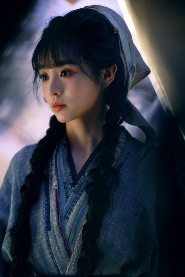 Nhân vật nữ chính trong Trục Ngọc gây tranh cãi khi bị cho là khác xa nguyên tác