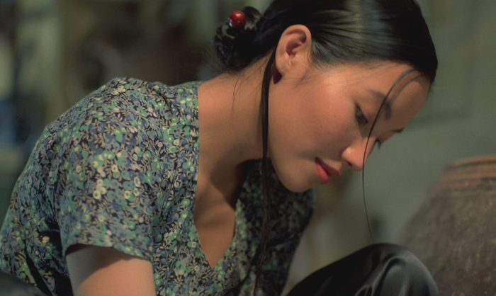 Diễn viên Trần Nữ Yên Khê, 'nàng thơ' của đạo diễn Trần Anh Hùng trong Mùi đu đủ xanh