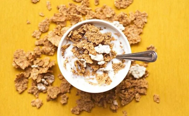 Những món ăn buổi sáng tưởng bổ nhưng lại không tốt như nhiều người nghĩ Ảnh 3