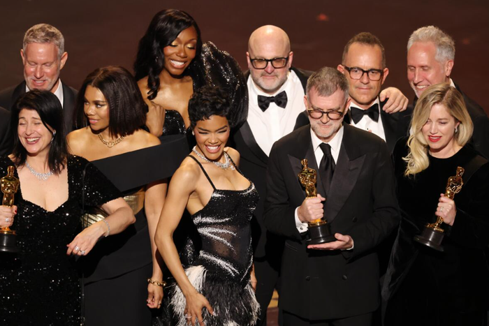 Khoảnh khắc các nghệ sĩ nhận giải tại Oscar (Nguồn: LA Times)