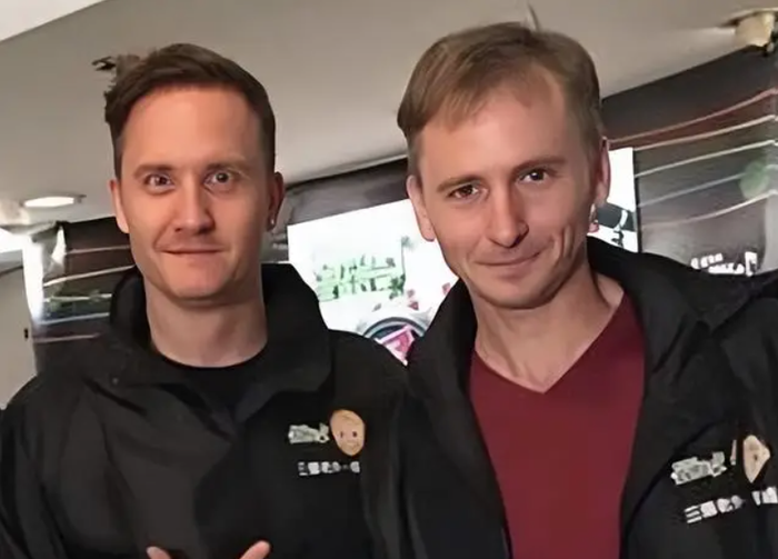 Bố Vĩ Kiệt thời trẻ khi mới gia nhập TVB