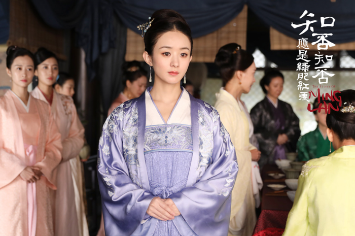 Triệu Lệ Dĩnh trong vai Minh Lan, hình tượng phụ nữ cổ trang điềm tĩnh, sắc sảo