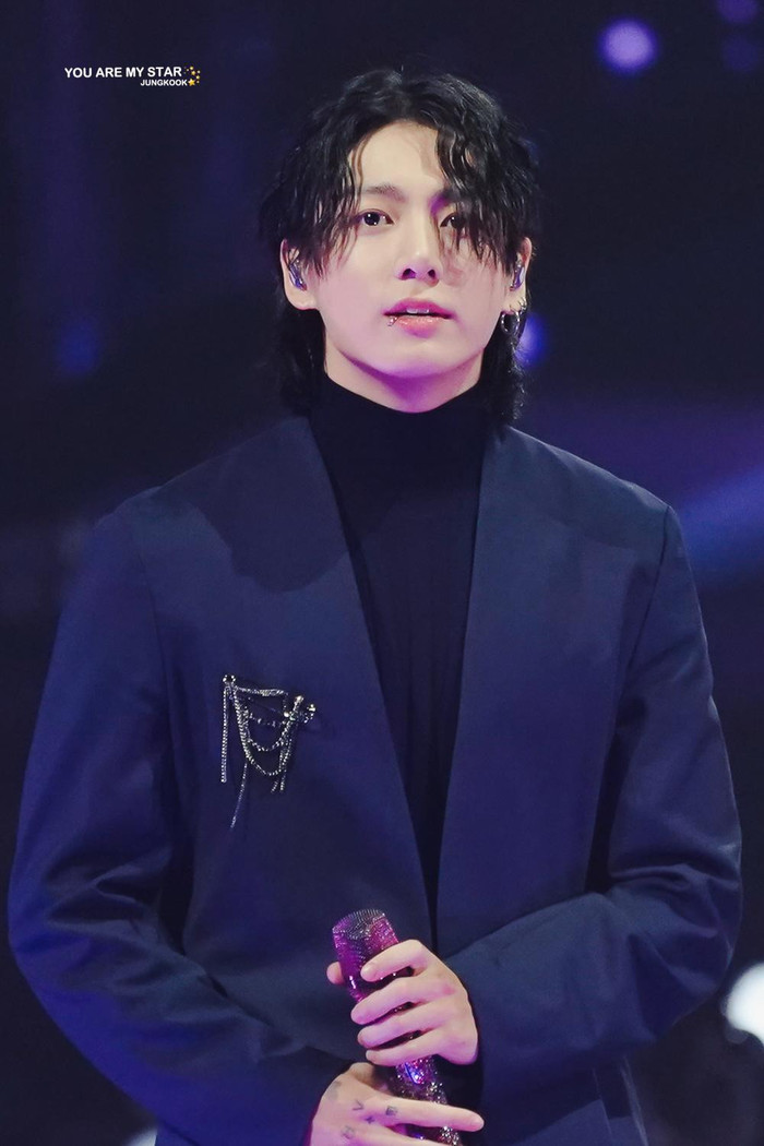 Jungkook lựa chọn giữ im lặng trước tin đồn hẹn hò người đẹp nhỏ hơn 4 tuổi. Ảnh: Fansite