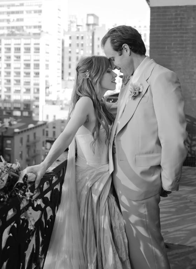 Chủ nhân bản hit Call Me Maybe đón con đầu lòng Ảnh 2