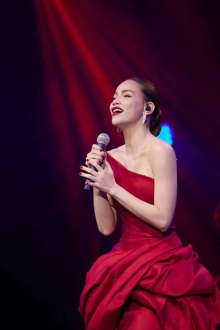 Hồ Ngọc Hà bình luận 'năn nỉ' khán giả, lý do khiến ai cũng bất ngờ Ảnh 3