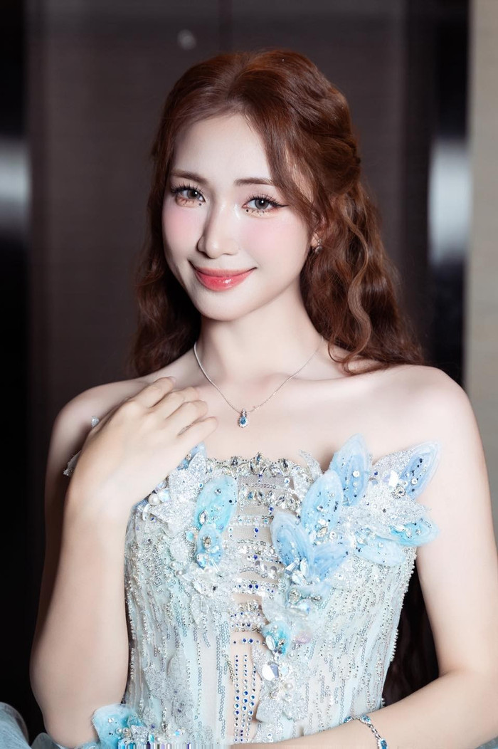 Hoà Minzy quê ở Bắc Ninh - vùng đất giàu truyền thống văn hoá và nhiều món ngon đặc sắc.&nbsp;