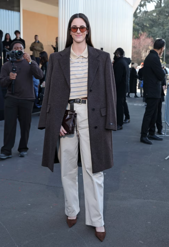 Những set đồ street style mùa xuân giúp bạn ghi điểm nơi công sở Ảnh 4