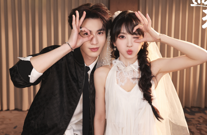 Nhan sắc của hai diễn viên chính được đánh giá cao