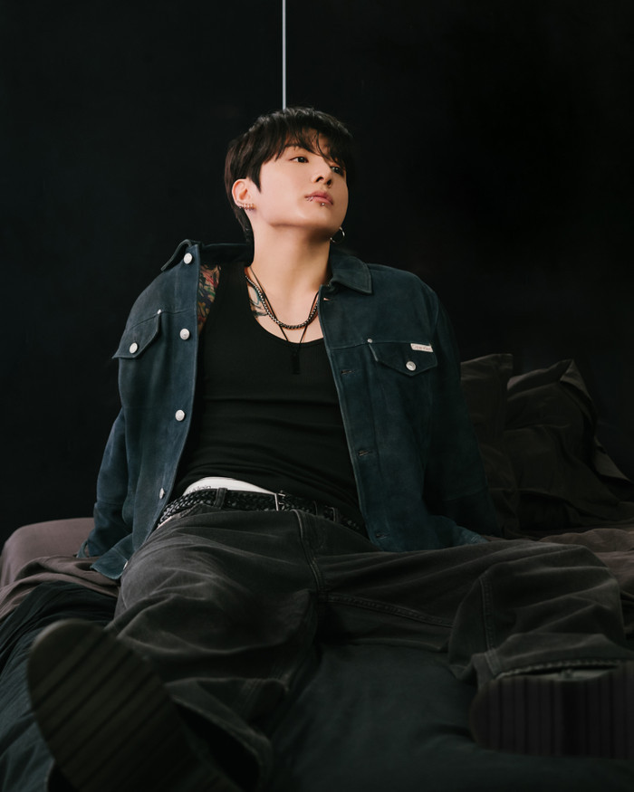 Nam nhạc sĩ người Canada gây tranh cãi, bị cho là 'ké fame' Jungkook Ảnh 3