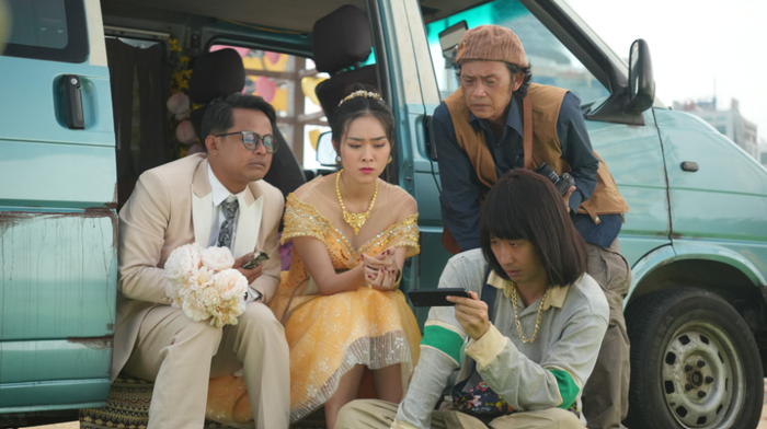 Hoài Linh trở lại màn ảnh rộng với hai dự án điện ảnh mang về tổng doanh thu 229 tỷ đồng