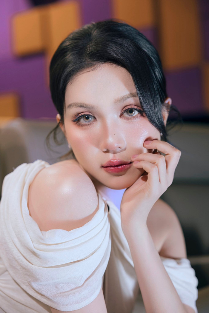 Nhiều khán giả cũng mong muốn sớm thấy Ngọc Trinh góp mặt trong một dự án phim của Trấn Thành.