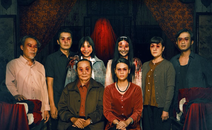 Quỷ Nhập Tràng 2 hiện đã rớt từ vị trí dẫn đầu xuống vị trí thứ 2 trên bảng xếp hạng phòng vé.