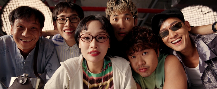 Đại Tiệc Trăng Máu 8 được kỳ vọng sẽ tạo nên sức hút riêng trên đường đua phòng vé dịp lễ 30/4 - 1/5.