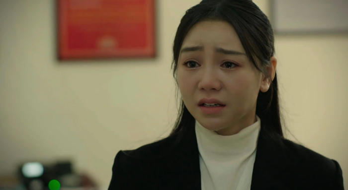 Tạo hình mặt mộc khắc khổ của Quỳnh Kool &nbsp;trong Bước chân vào đời, gây chú ý trong dự án mới nhất 2026. - Ảnh: NSX