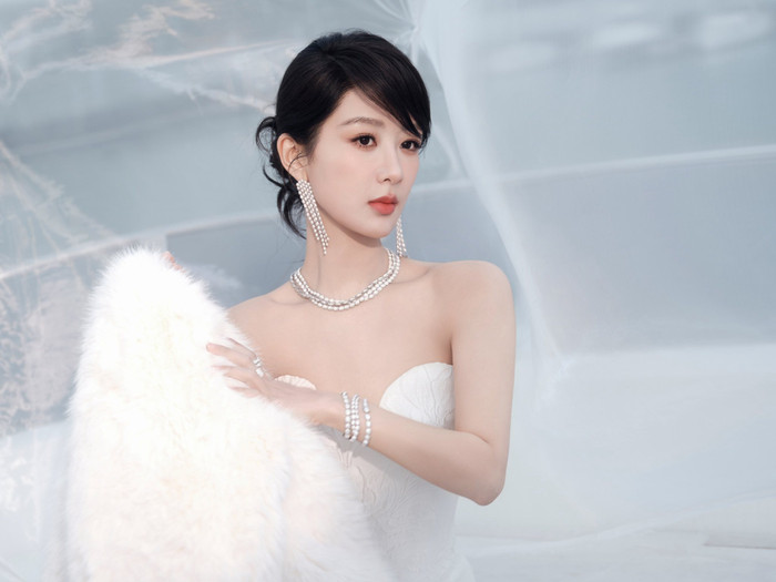 Nhiều khán giả đều ủng hộ quyết định dành thời gian nghỉ ngơi của Dương Tử. Ảnh: Weibo