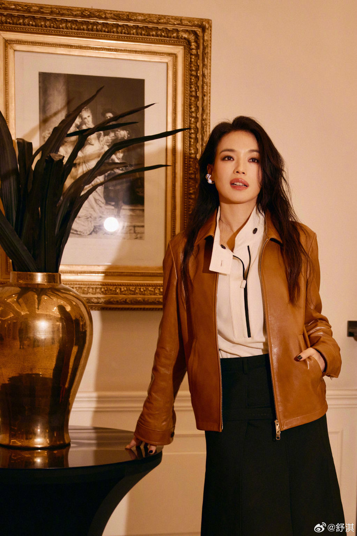 Visual xinh đẹp của Thư Kỳ luôn nhận được sự quan tâm từ phía khán giả. Ảnh: Weibo